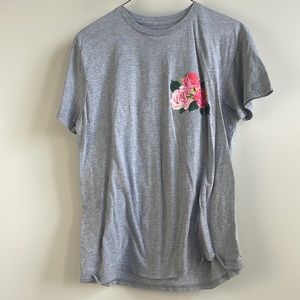 Gray graphic tee with floral design